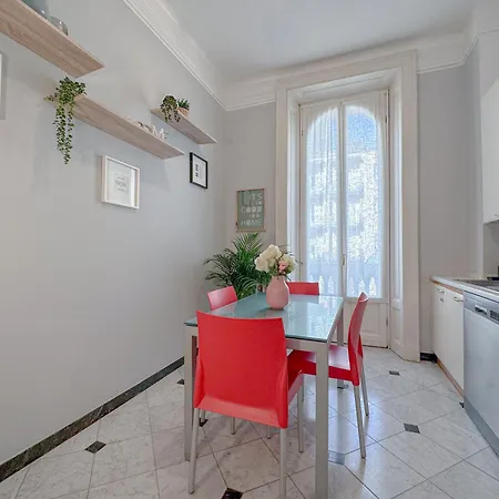 De Amicis 29 - Duomo - Sant'ambrogio Apartment *